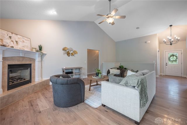 1377 Timshel Street, Sugarcreek Twp, OH 45440