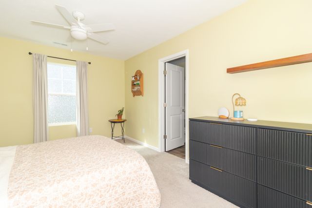 308 Briar Path Drive, Greenfield, IN 46140