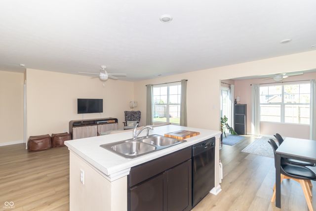 308 Briar Path Drive, Greenfield, IN 46140