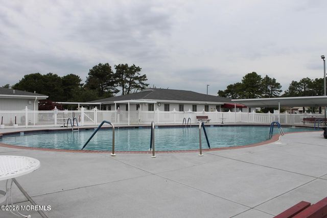 9 Haiti Court, Toms River, NJ 08757