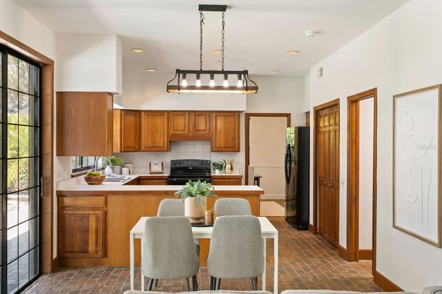 6404 JOSEPHINE ARBOR PLACE, Temple Terrace, FL 33617