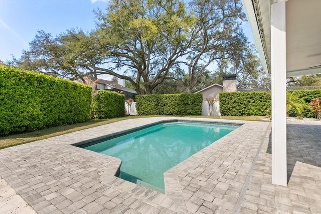 6404 JOSEPHINE ARBOR PLACE, Temple Terrace, FL 33617