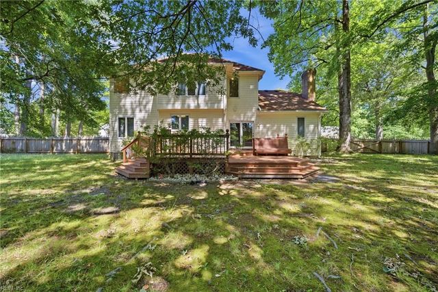 1805 Blackhawk PL, Chesapeake, VA 23321