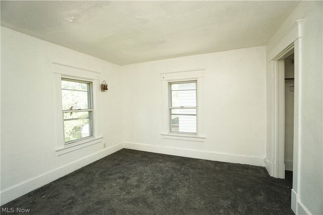 3443 Sheridan Road, Youngstown, OH 44502