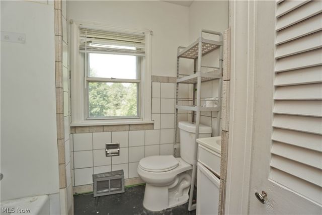 3443 Sheridan Road, Youngstown, OH 44502