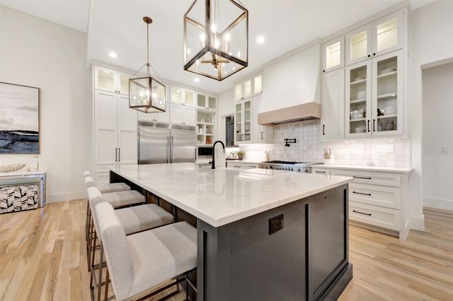 508 Spyglass Court, Heath, TX 75032