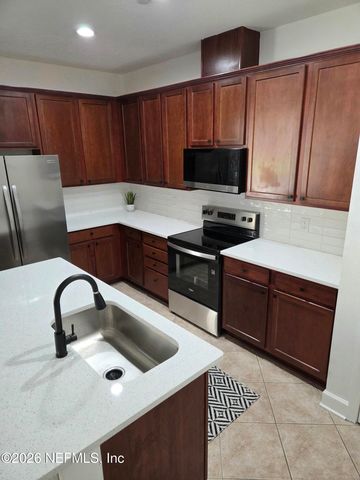 6167 CLEARSKY Drive, Jacksonville, FL 32258