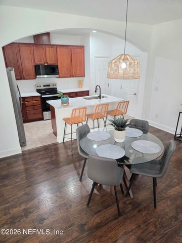 6167 CLEARSKY Drive, Jacksonville, FL 32258