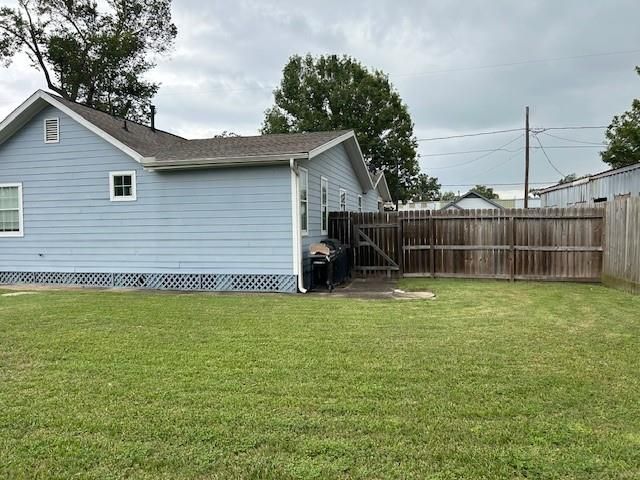 5705 Cochran Street, Houston, TX 77009