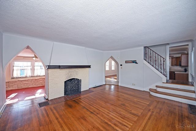 1266 Avon Drive, Cincinnati, OH 45229