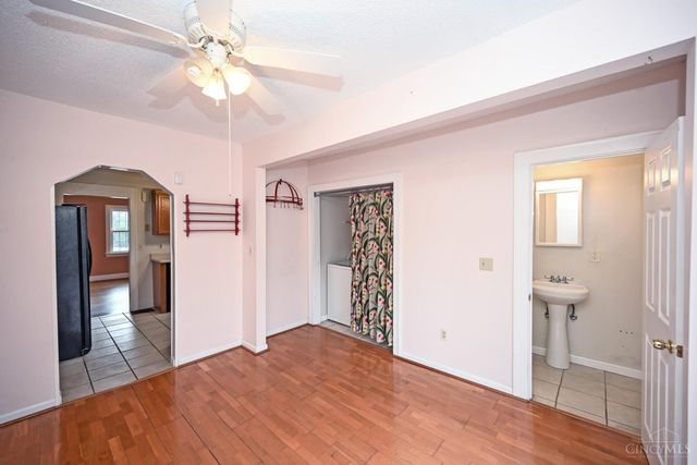 1266 Avon Drive, Cincinnati, OH 45229