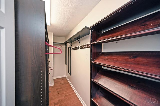 1266 Avon Drive, Cincinnati, OH 45229