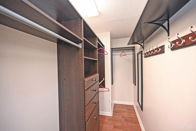 1266 Avon Drive, Cincinnati, OH 45229