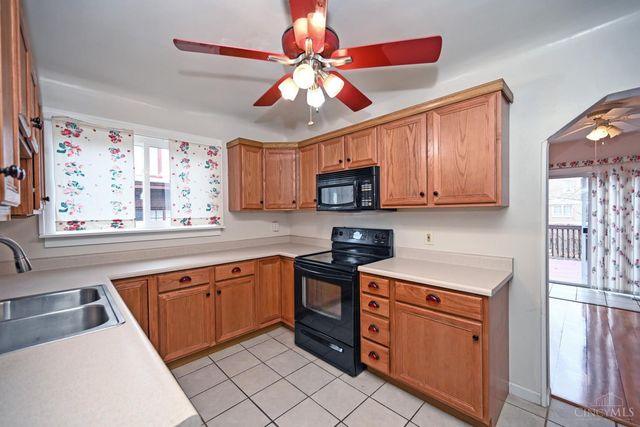 1266 Avon Drive, Cincinnati, OH 45229