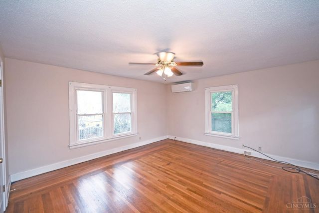 1266 Avon Drive, Cincinnati, OH 45229