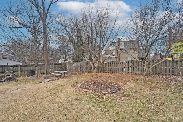 1266 Avon Drive, Cincinnati, OH 45229