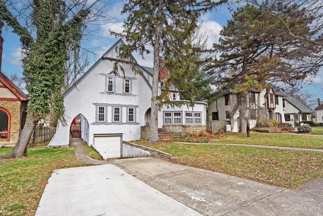 1266 Avon Drive, Cincinnati, OH 45229