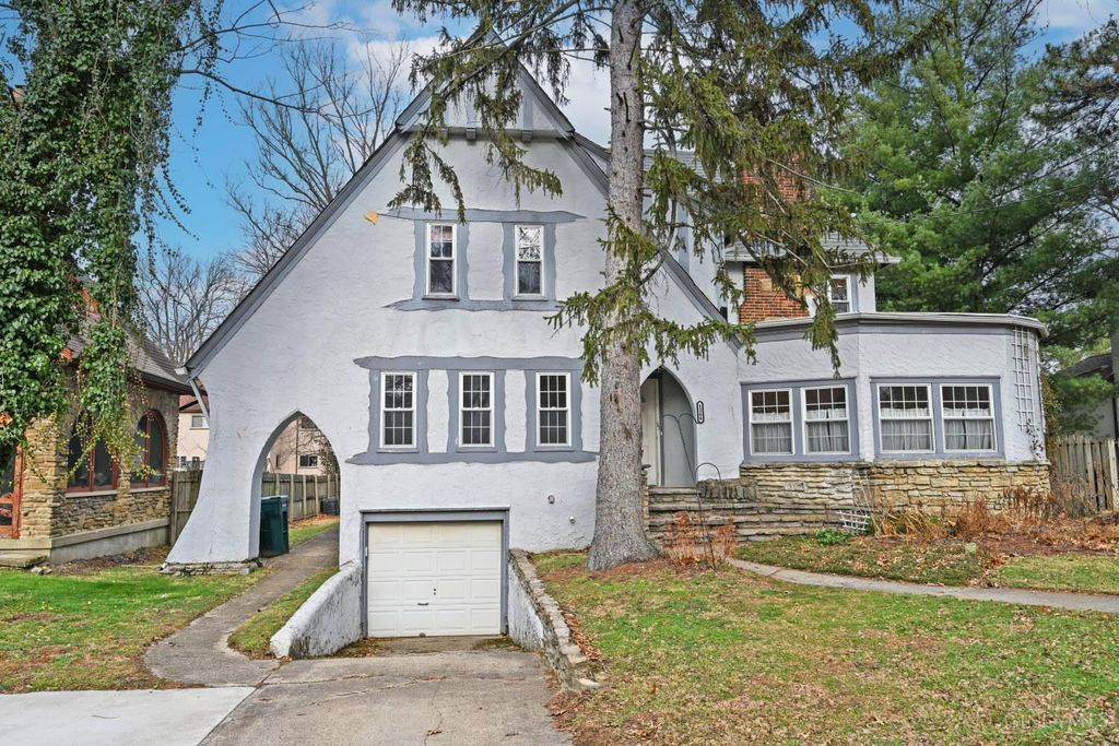 1266 Avon Drive, Cincinnati, OH 45229