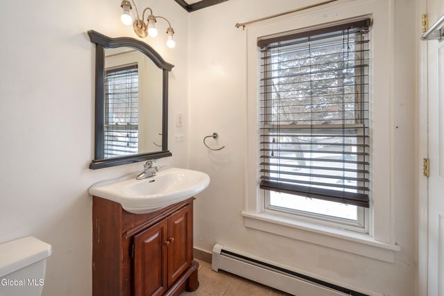 455 Division Street, Amsterdam, NY 12010