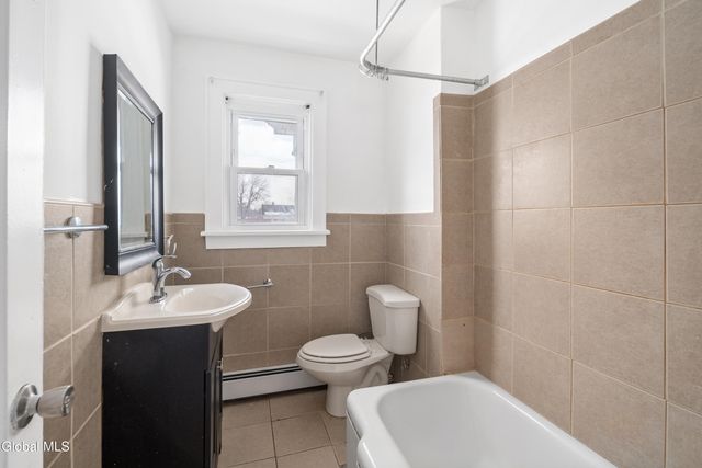 455 Division Street, Amsterdam, NY 12010