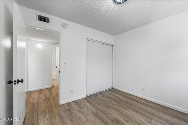 3140 E Avenue Q15, Palmdale, CA 93550