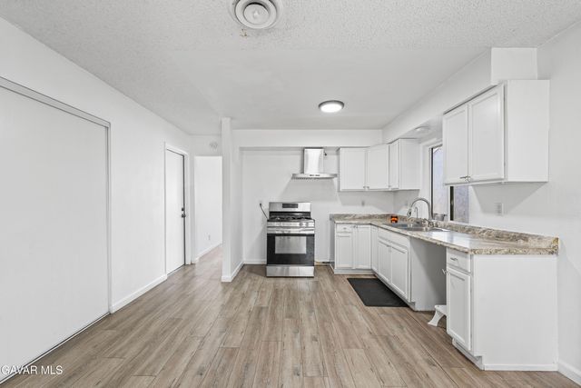 3140 E Avenue Q15, Palmdale, CA 93550