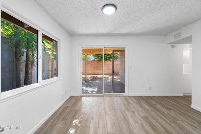 3140 E Avenue Q15, Palmdale, CA 93550