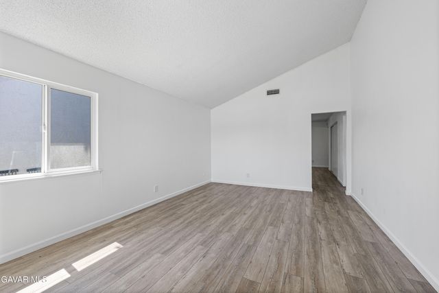 3140 E Avenue Q15, Palmdale, CA 93550