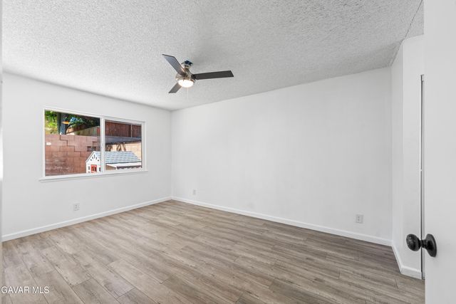 3140 E Avenue Q15, Palmdale, CA 93550