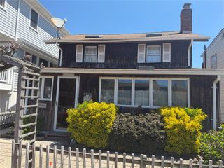 74 California Street, Long Beach, NY 11561