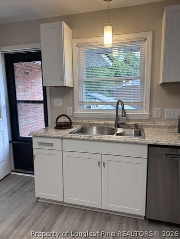 1925 Crestview Drive, Fayetteville, NC 28304