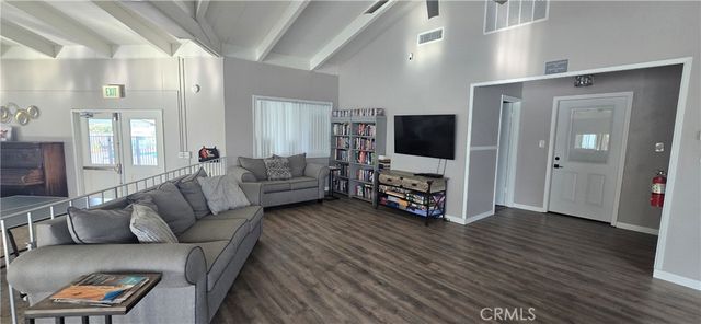 15621 Beach Boulevard 108, Westminster, CA 92683