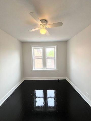 4126 W 24th Place G3, Chicago, IL 60623