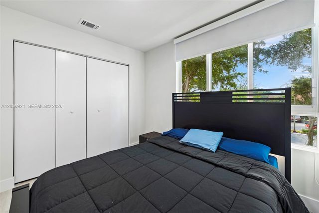 2505 NE 193rd Street 4202, Miami, FL 33180