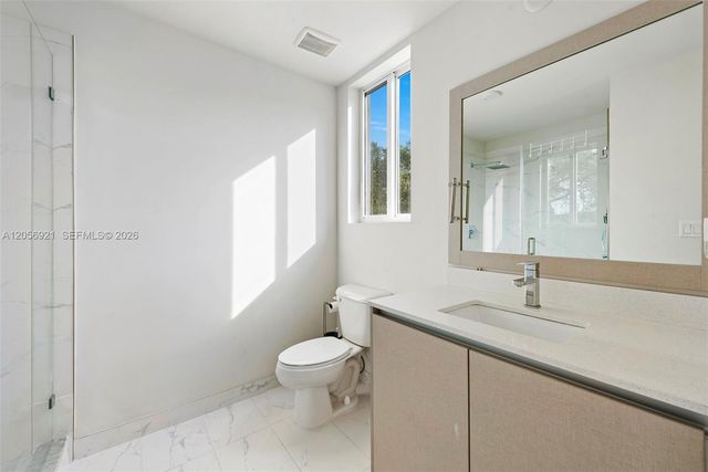 2505 NE 193rd Street 4202, Miami, FL 33180