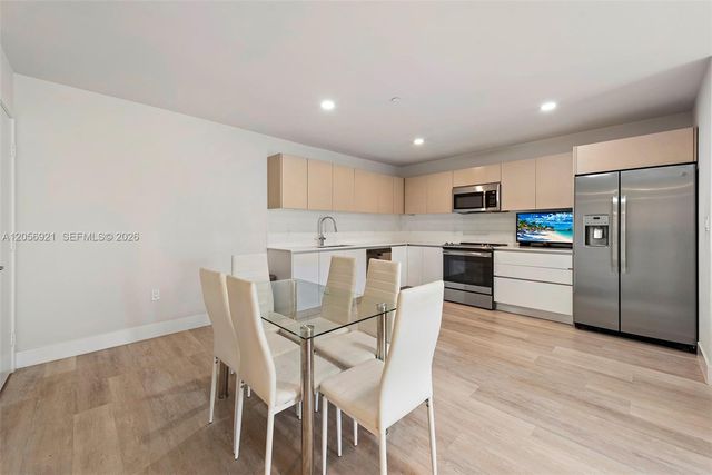 2505 NE 193rd Street 4202, Miami, FL 33180