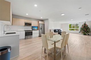 2505 NE 193rd Street 4202, Miami, FL 33180