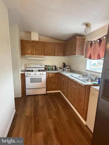 118 TOWER CIRCLE, Carlisle, PA 17013