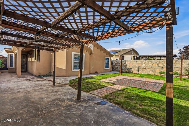 14540 SMOKEY POINT Drive, El Paso, TX 79938