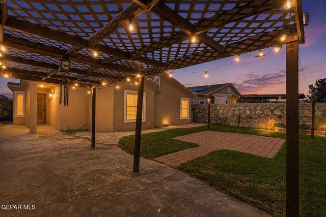14540 SMOKEY POINT Drive, El Paso, TX 79938