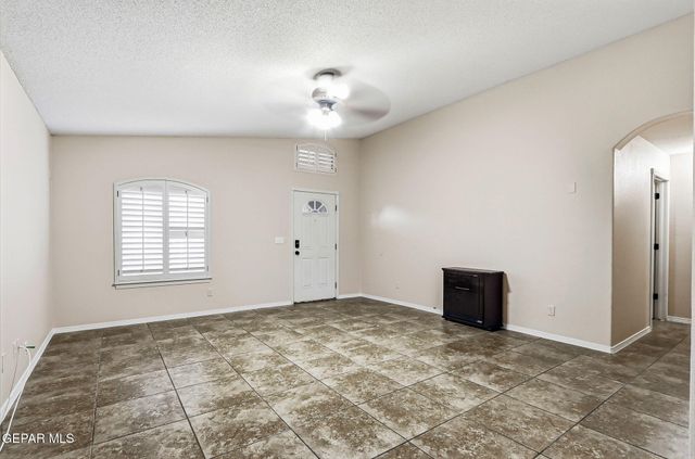 14540 SMOKEY POINT Drive, El Paso, TX 79938