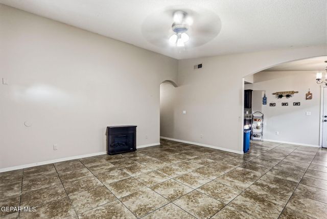 14540 SMOKEY POINT Drive, El Paso, TX 79938