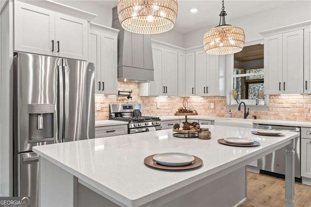 255 Salacoa Mountain View Drive, Jasper, GA 30143