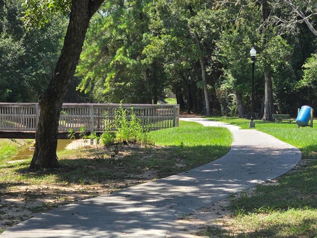 600 Hilliard Street 7, Conroe, TX 77301