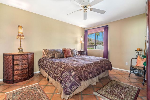 215 Calle Bravo, Palm Springs, CA 92264