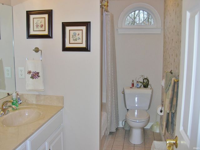 607 Winstead Way, Evansville, IN 47712