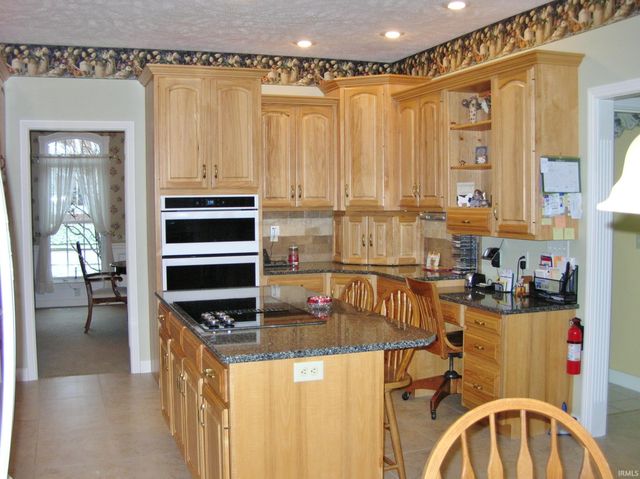 607 Winstead Way, Evansville, IN 47712