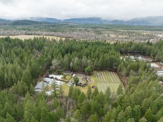 5047 Takilma Road, Cave Junction, OR 97523