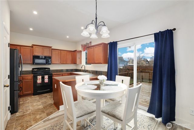 6857 Flute Street SE, Lacey, WA 98513