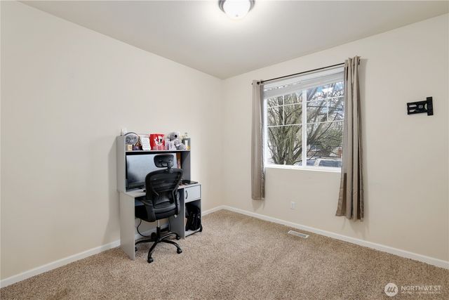 6857 Flute Street SE, Lacey, WA 98513